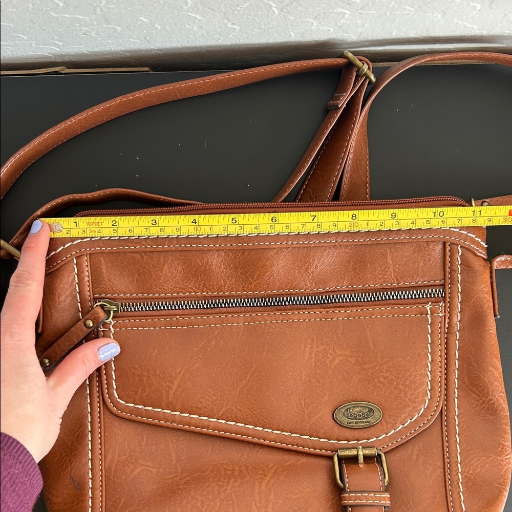 Børn Brown Adjustable Crossbody Bag with Front Pocket - Picture 15 of 16